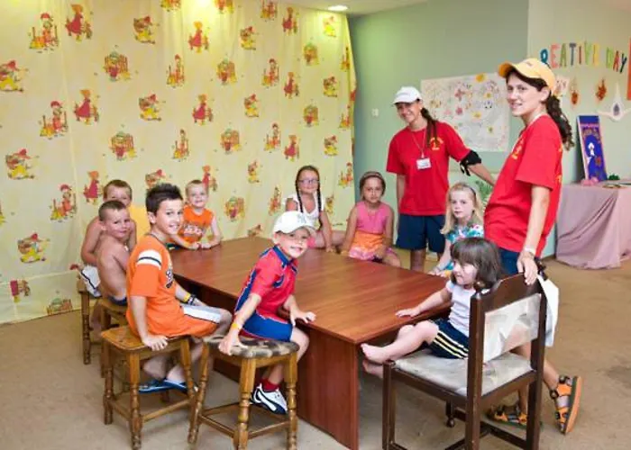 Hrizantema Отель 4*