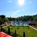 Hrizantema Hotel Slantchev Briag