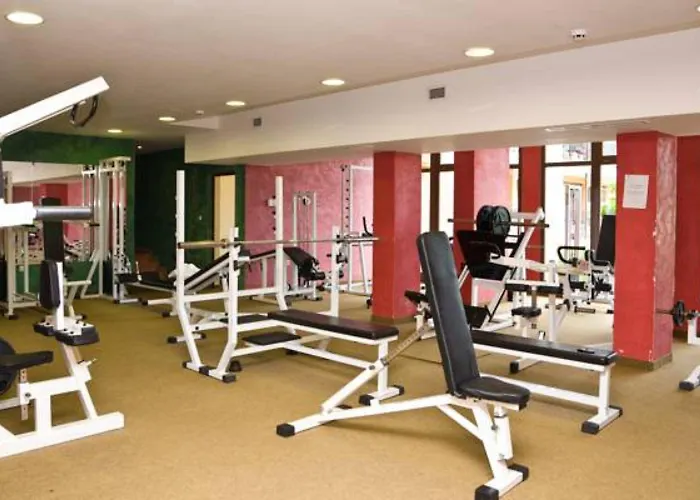 فندق Hrizantema ساني بيتش